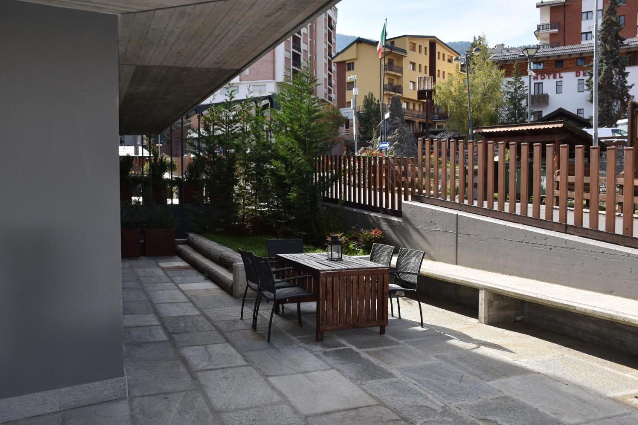 דירות Oulx Residenza Du Parc מראה חיצוני תמונה